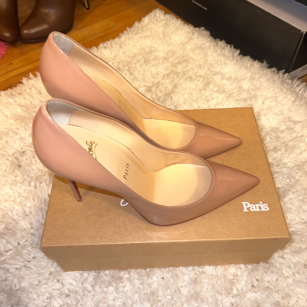 KATE nude patent leather louboutins. Worn once comes with box